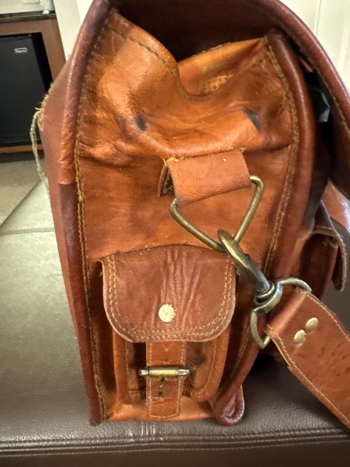cuero Leather Messenger Bag for Men, 18 Inch Laptop Crossbody, Handmade Leather Shoulder Satchel Bag for Men, Full Grain Business Briefcase for Office/Work/Travel - Vintage Brown customer photo 1