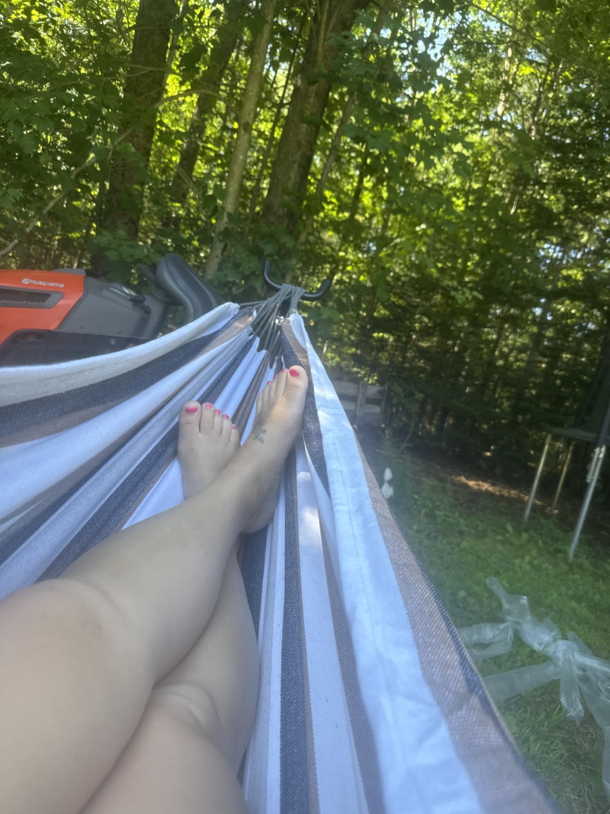 PNAEUT Double Hammock with Stand for Outside, Heavy-Duty, Portable (Coffee) | 450 lbs, 9FT, Space Saving, 2 Person, Heavy-Duty Steel Frame, Easy Assembly, Indoor Outdoor Patio customer photo 1