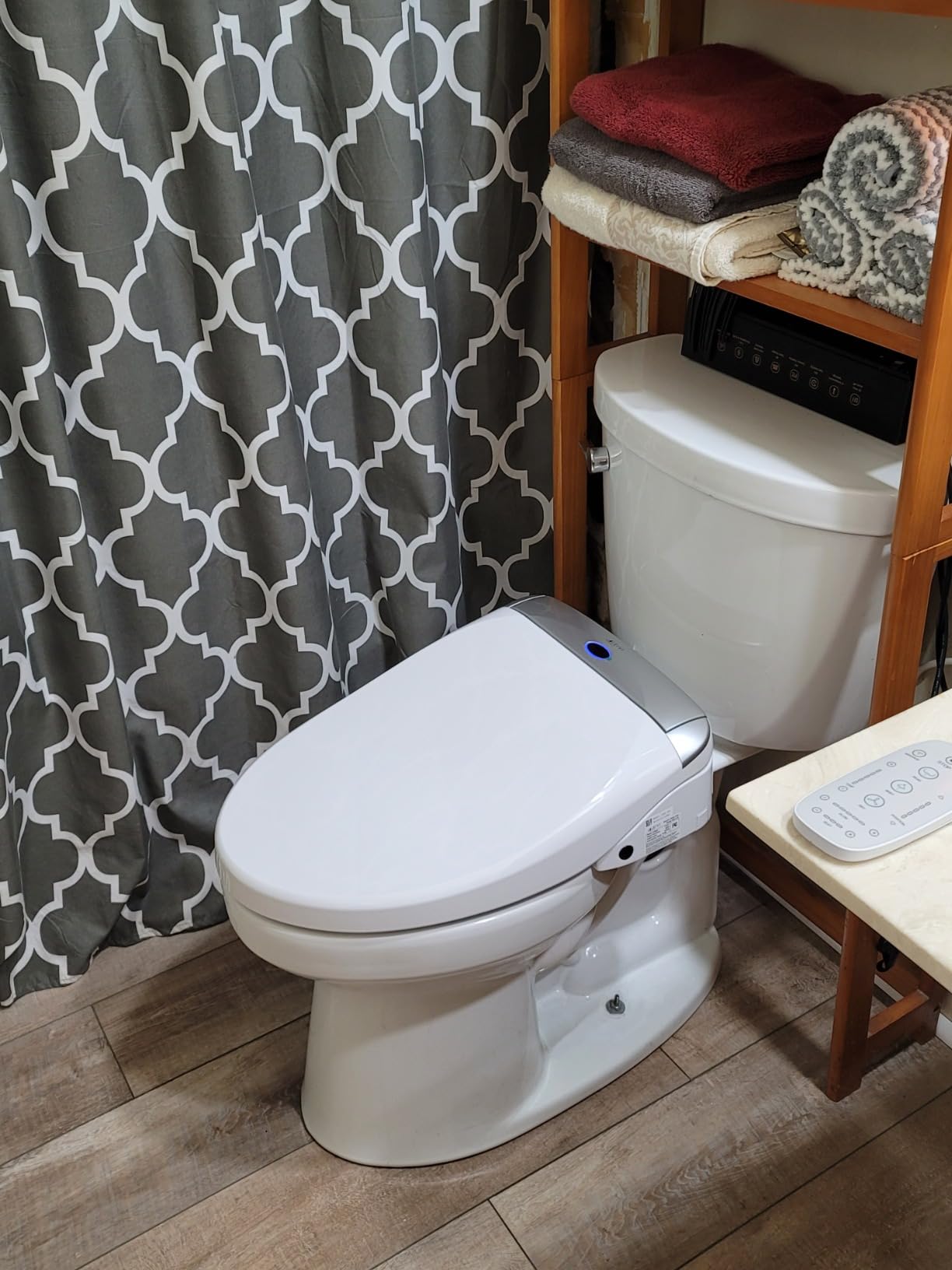 LEIVI Electric Bidet Toilet Seat with Wireless Remote and Side Panel, Multiple Spray Modes, Adjustable Heated Seat, Warm Water and Air Dryer, Auto LED Nightlight, Elongated customer photo 2