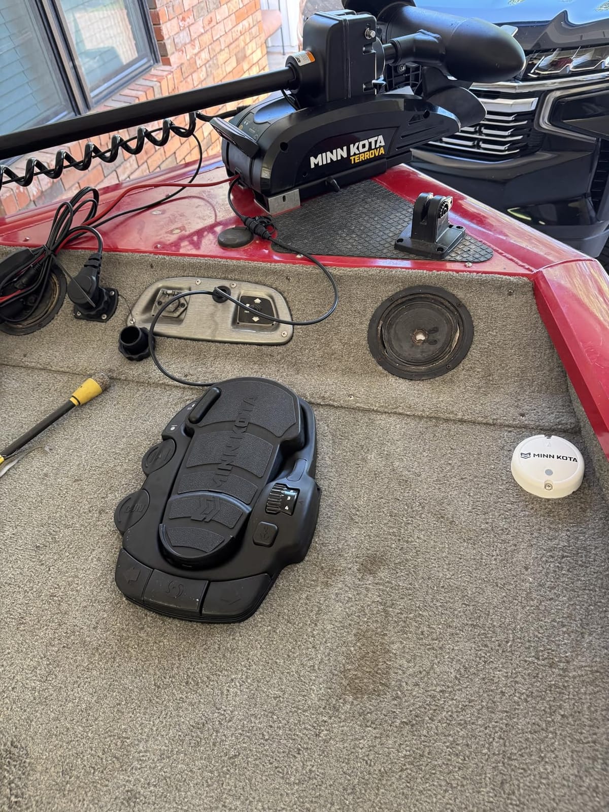 Minn Kota Terrova Bow-Mount Electric Trolling Motor with GPS, Spot-Lock, Dual Spectrum CHIRP Sonar - 55 Lb. Thrust, 45 In. Shaft, Freshwater customer photo 2
